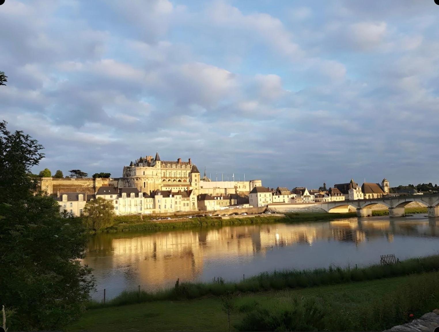 Aux Ecuries Du Signe Amboise Exterior foto